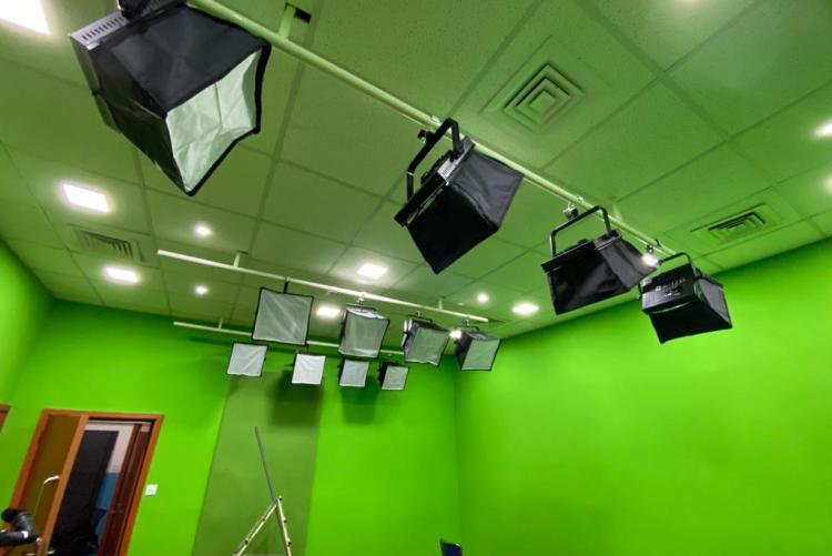 Studio Lights: Department of Journalism and Mass Communication TV and Radio Studio -  UNIVERSITY OF NAIROBI